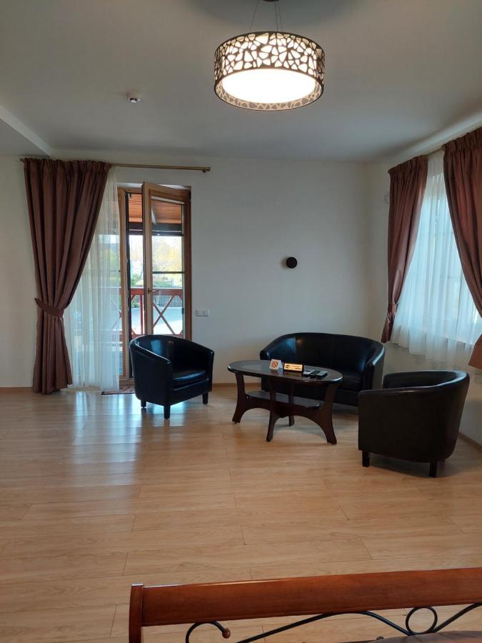 Prie Ziedo Aparthotel Trakai Ngoại thất bức ảnh